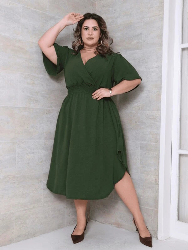 Vestido Feminino Midi PlusSize Transpassado Manga Curta Duna